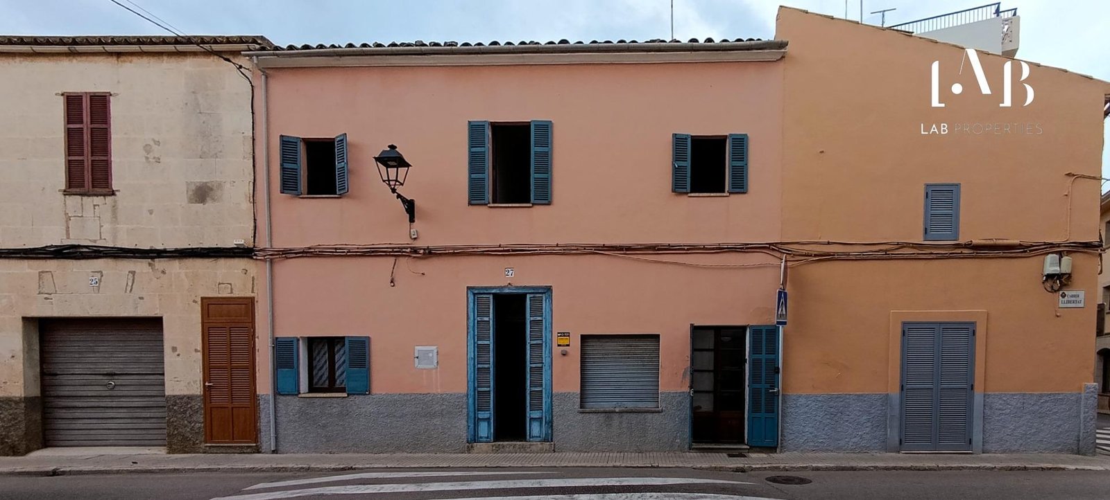 Casa con Encanto en el Centro Histórico de Muro – A Solo 10 min de la Playa en coche