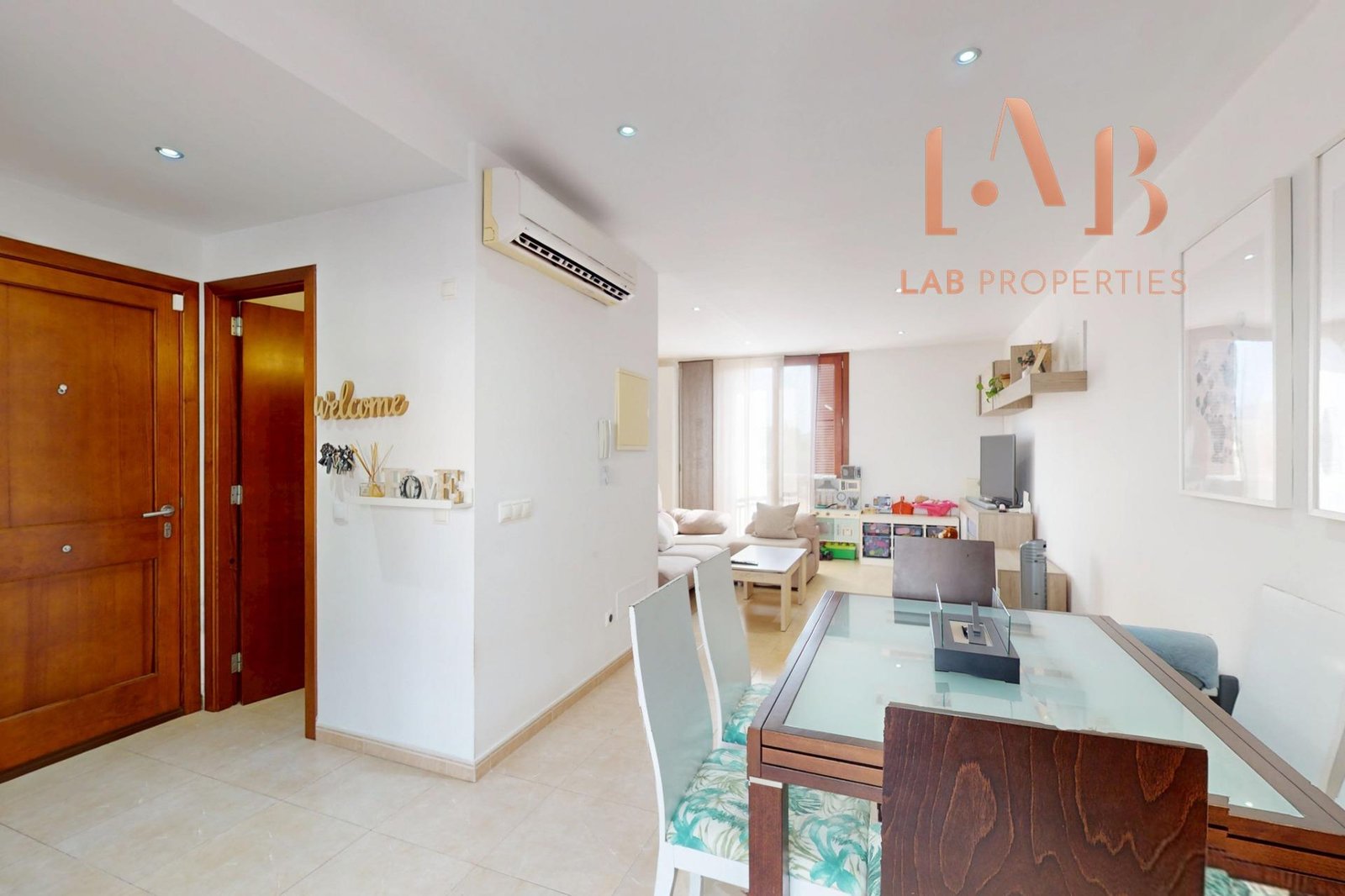 Luminoso Dúplex de 3 habs con terraza, barbacoa y suite con vestidor mágico